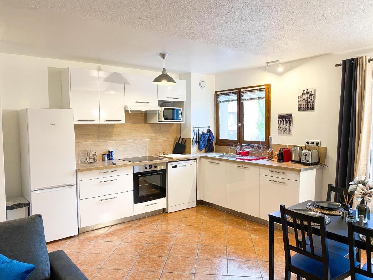 Luxueux Appartement Evry Centre - Parking - Rer A 10 Min Courcouronnes 外观 照片