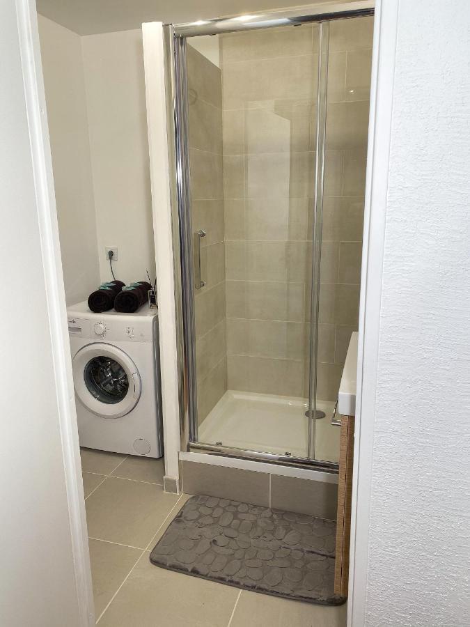 Luxueux Appartement Evry Centre - Parking - Rer A 10 Min Courcouronnes 外观 照片